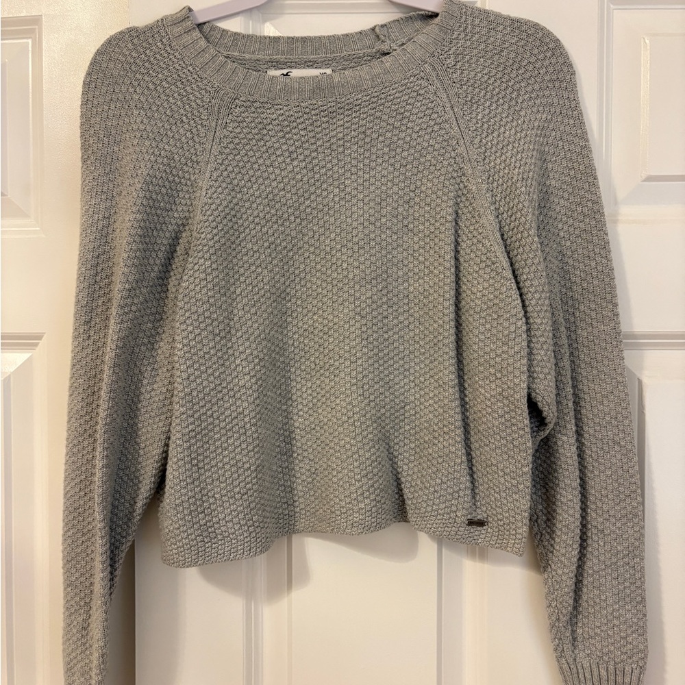 Hollister Light Gray Women's Crew Neck Sweater